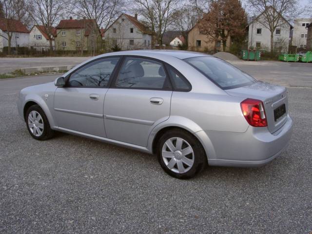 Daewoo () Nubira (KLAN):  