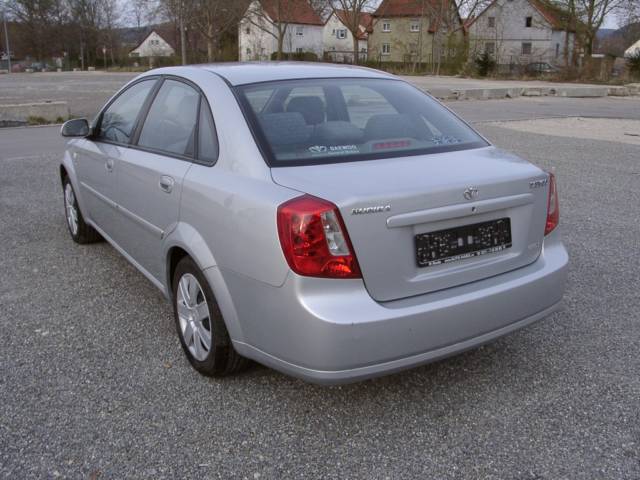 Daewoo () Nubira (KLAN):  