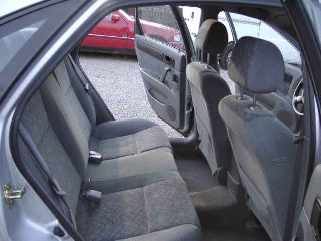 Daewoo () Nubira (KLAN):  