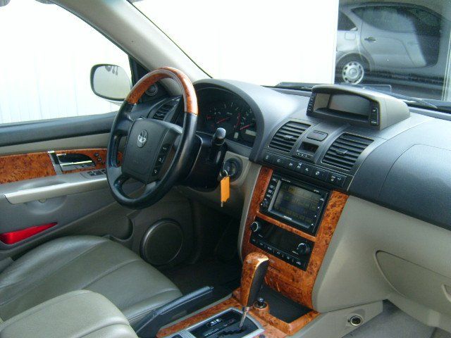Daewoo () Rexton:  