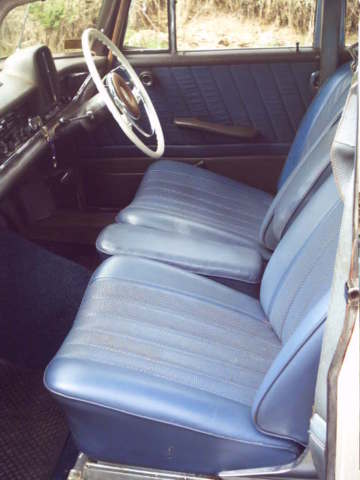 Mercedes Benz () Heckflosse (W110):  