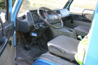 Mercedes Benz () 100  (631):  