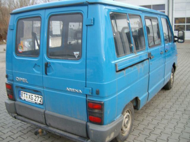 Opel () Arena Combi (THB):  