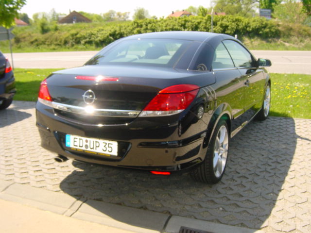Opel () Astra H TwinTop:  