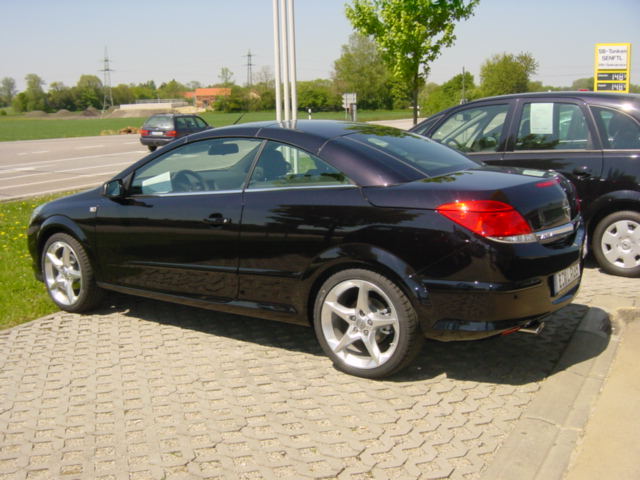 Opel () Astra H TwinTop:  