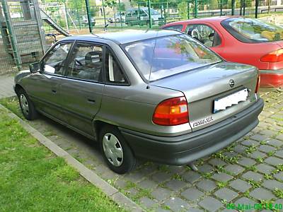 Opel () Astra F (56_, 57_):  