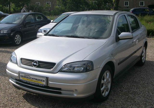 Opel () Astra G (F69_):  