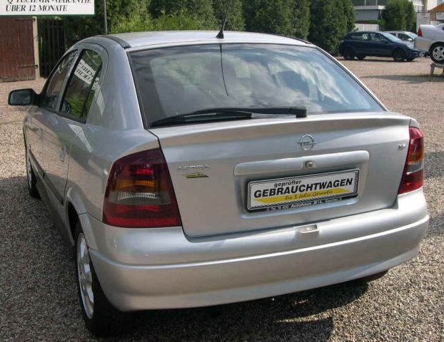 Opel () Astra G (F69_):  