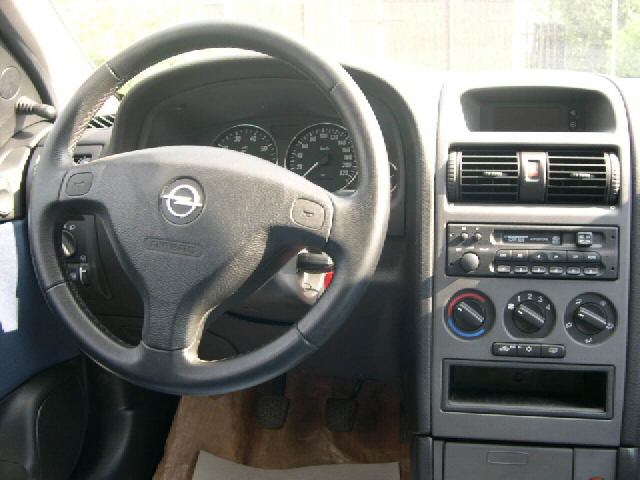 Opel () Astra G (F69_):  