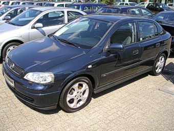 Opel () Astra G (F69_):  