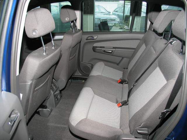 Opel () Zafira B (A50):  