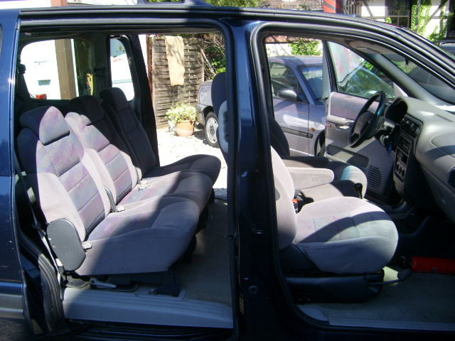 Opel () Sintra:  