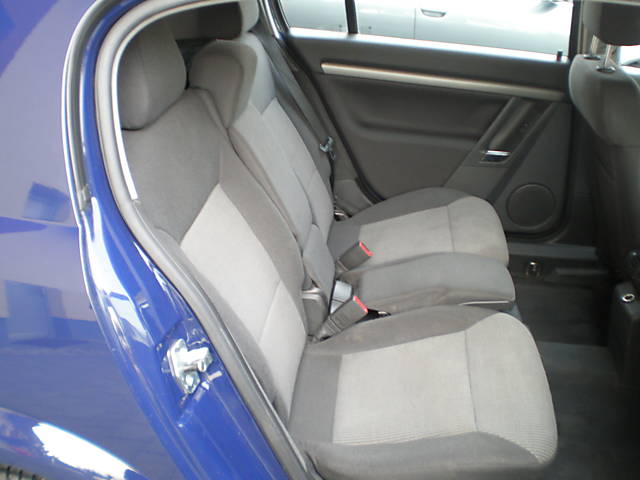 Opel () Signum:  