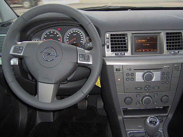 Opel () Vectra C:  