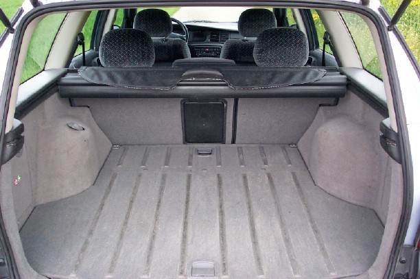 Opel () Vectra B (31_):  