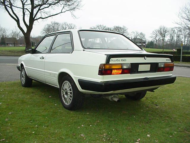 Audi () 80 (81, 85, B2):  