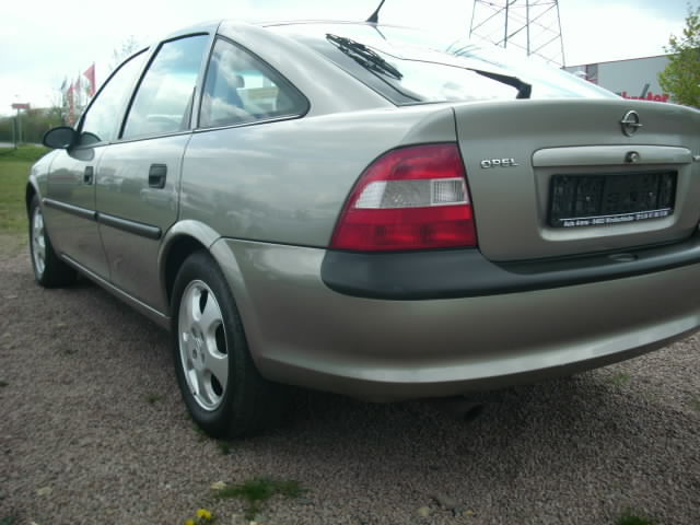 Opel () Vectra B (38_):  
