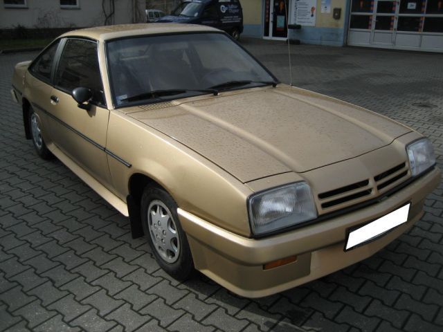 Opel () Manta B CC (53_, 55_):  
