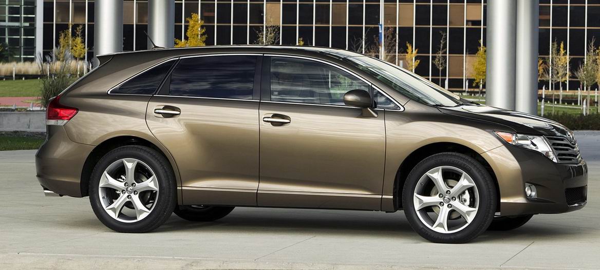 Toyota () Venza I:  