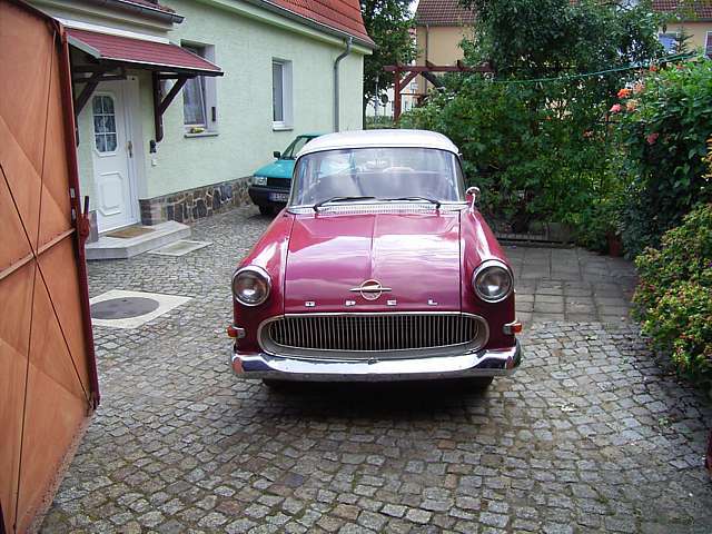 Opel () Rekord Olympia P1:  