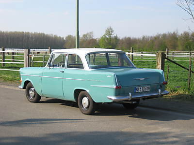 Opel () Rekord P2 coupe:  