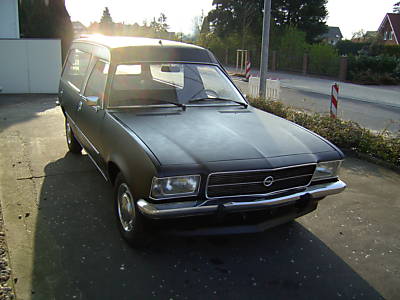 Opel () Rekord D (caravan):  