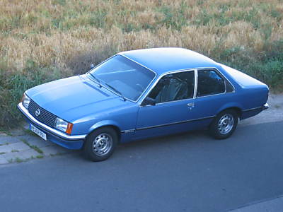 Opel () Rekord E coupe:  