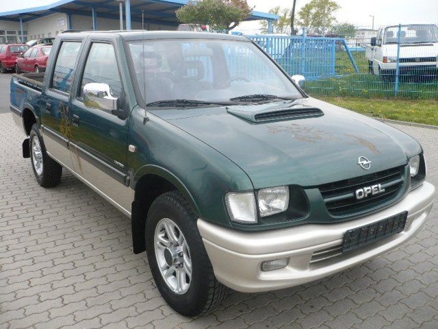 Opel () Campo (TF_):  