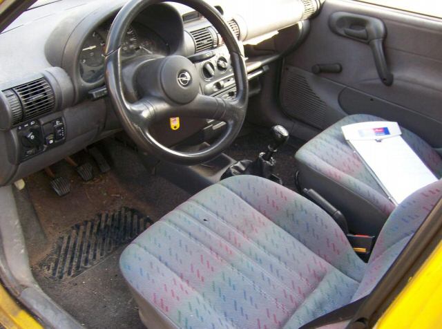 Opel () Combo (71_):  