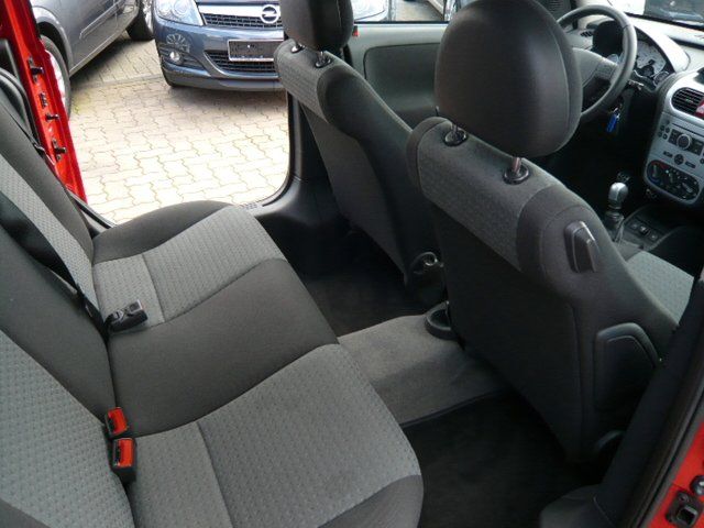 Opel () Combo Tour:  