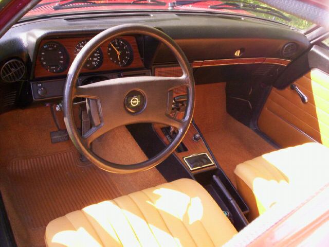 Opel () Commodore B:  