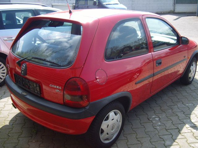 Opel () Corsa B (73_, 78_, 79_, F35_):  