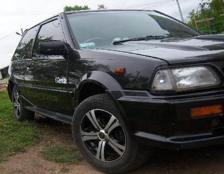Toyota () Starlet III (P71):  