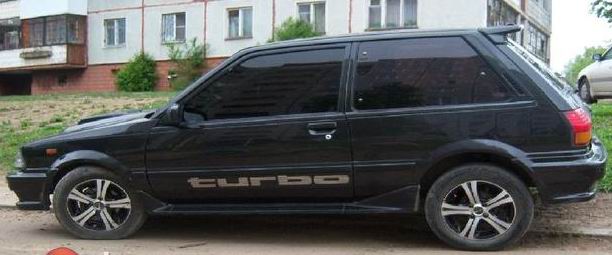 Toyota () Starlet III (P71):  
