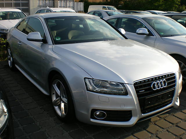 Audi () A5 I Coupe (8T3):  