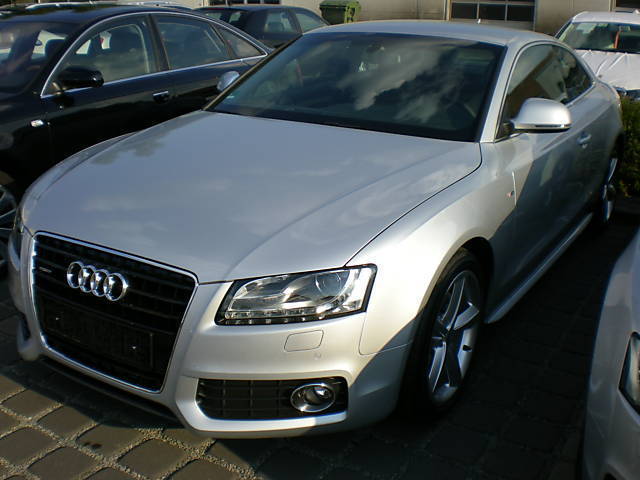 Audi () A5 I Coupe (8T3):  