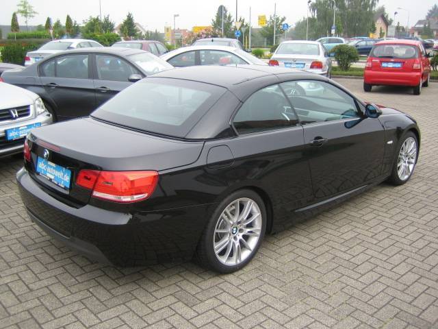 BMW () 3-Series (E93 Cabrio):  