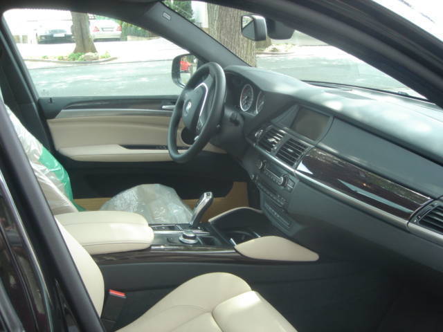 BMW () X6 (E71, E72):  
