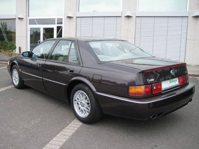 Cadillac () Seville IV (Seville STS):  