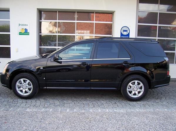 Cadillac () SRX I:  