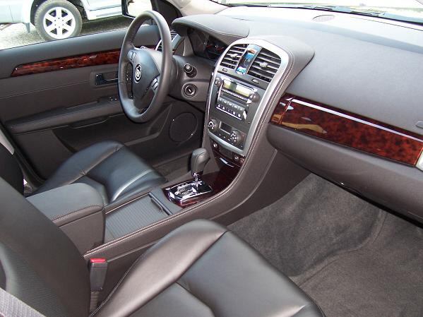 Cadillac () SRX I:  