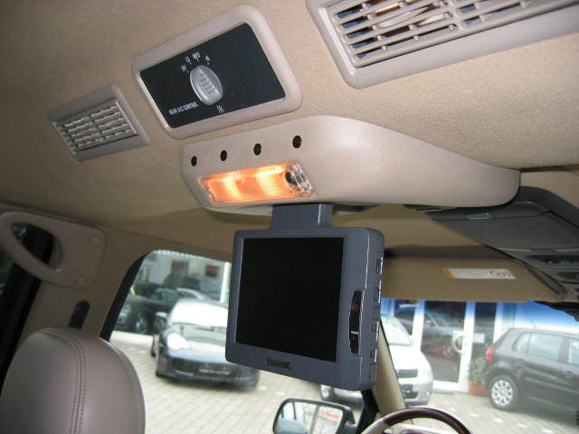 Cadillac () Escalade I (GMT400):  