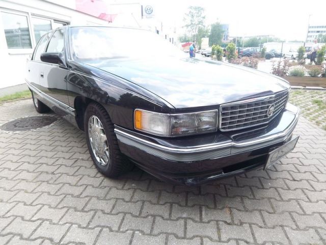 Cadillac () De Ville VII:  