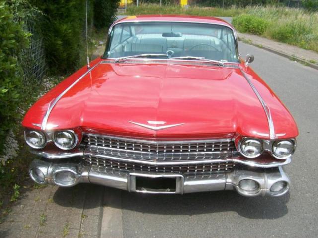 Cadillac () De Ville I, Serie 62:  