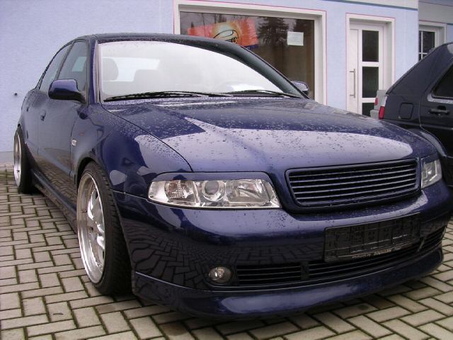 Audi () A4 I (8D2, B5), S4:  