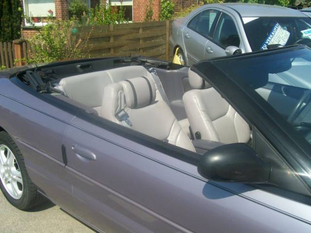 Chrysler () Sebring Convertible:  