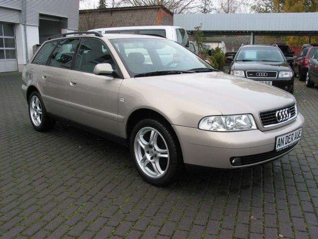 Audi () A4 I Avant (8D5, B5), S4:  