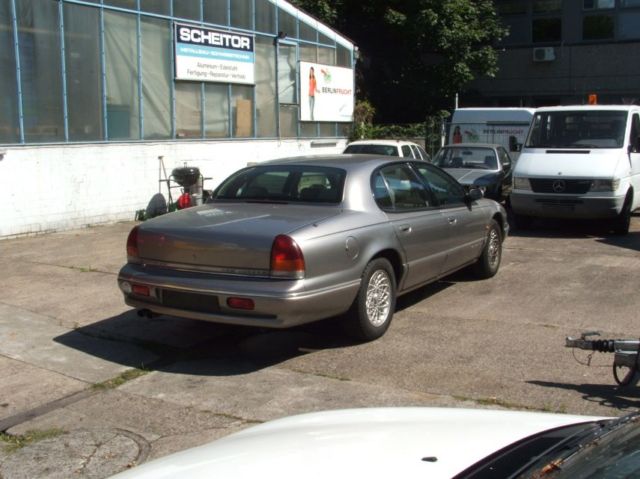Chrysler () New Yorker :  