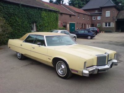 Chrysler () New Yorker Brougham, 1977:  