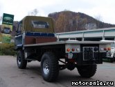  2:  Land Rover LR 109